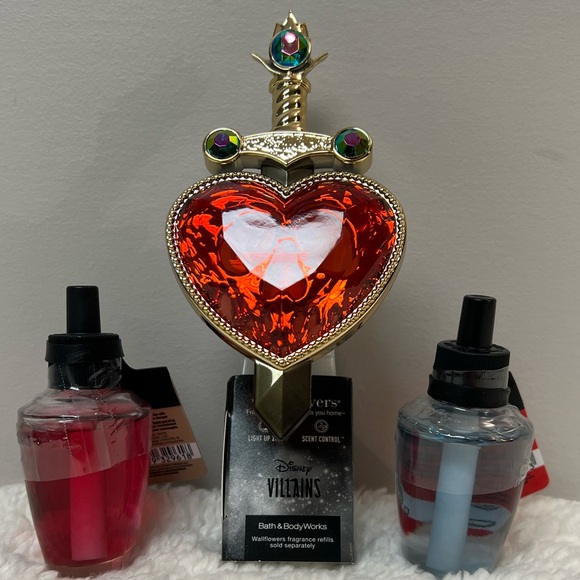 Bath & Body Works Disney Other - B&BW Disney Villains "Evil Queen Hearts" Wallflower + 2 Wallflower Refills